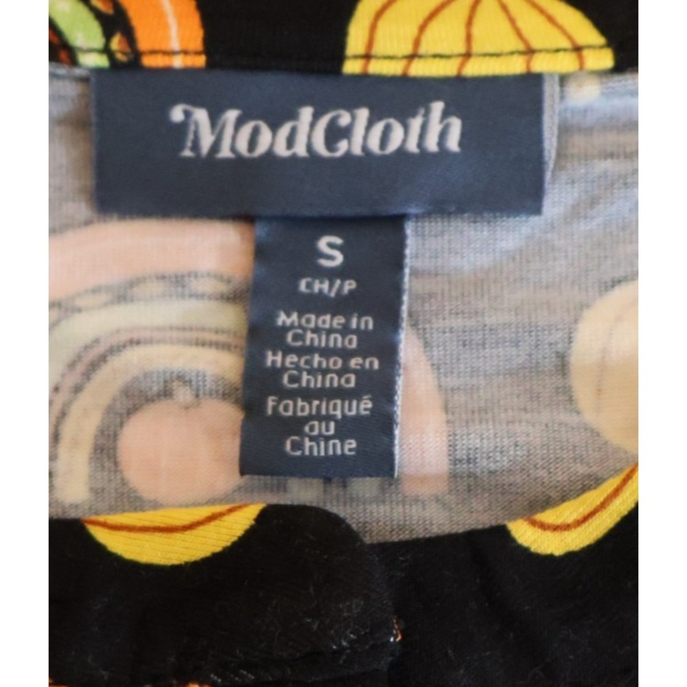 NWT ModCloth Pumpkin Rainbow Popover Top Womens Halloween Fall Novelty Size S - Picture 3 of 10